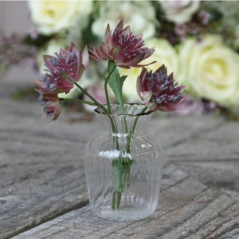 Vase i glas - H8 cm.