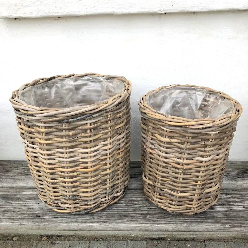 Plantekurve i rattan - runde i sæt a 2