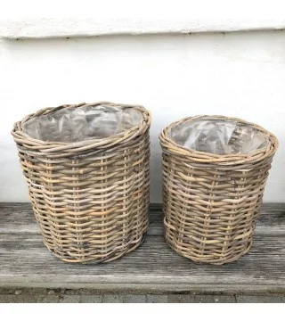 Plantekurve i rattan - runde i sæt a 2