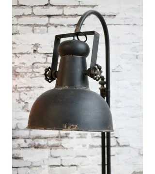 Factory standerlampe fra Chic Antique - Gulvlampe