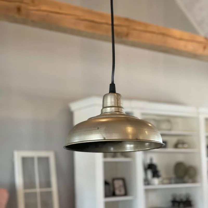 Loftslampe i metal - Ø20 cm.