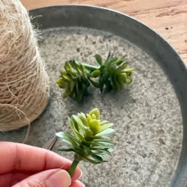 Kunstig sukkulent (lys) - mini 6 cm.