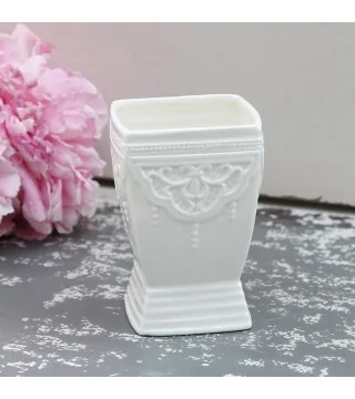 Krus til badeværelset  i Pearl serien fra Chic Antique