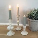 Lysestage i antique creme - 17 cm