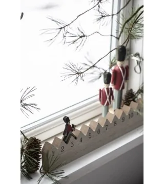 julekalender garder i træ
