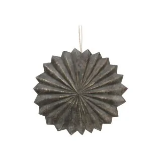 julepynt i form af ornament i jern