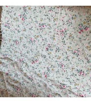 blomstret vattæppe / quilt i bomuld
