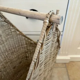 toiletpapirholder i flettet rattan