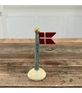 keramik flag med teksten tillykke