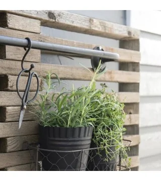 Vægstang med kroge - Ib Laursen
