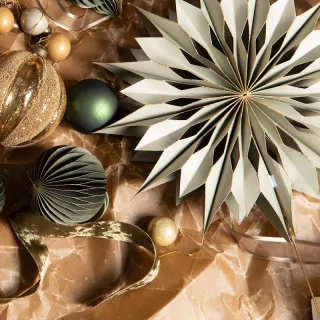 Topstjerne støvgrøn papir m. glimmer – 30 cm