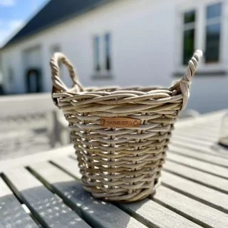 plantekurv i flettet rattan - lille