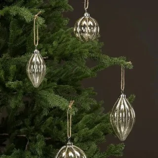 Julekugle i glas – 6 x 11 cm