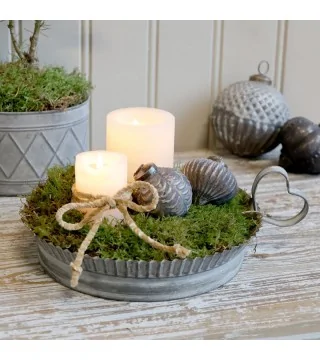 Pyntefad med hjertehåndtag i zink look