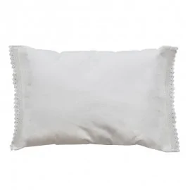 Pude med blondekant - L70/B50 cm