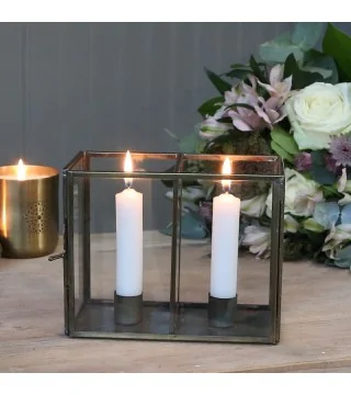 Lysestage i glas og messing look